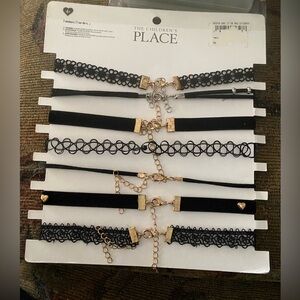 The Children’s Place 7 Black Chockers New